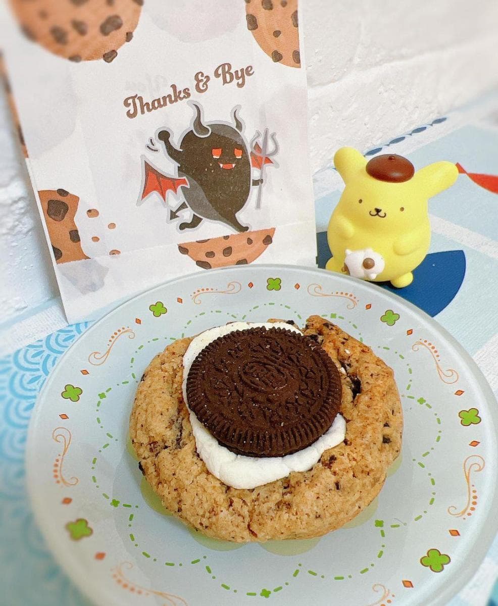 Oreo Marshmallow Cookie