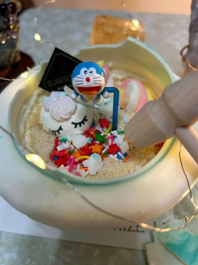 Doraemon Surprise Cake